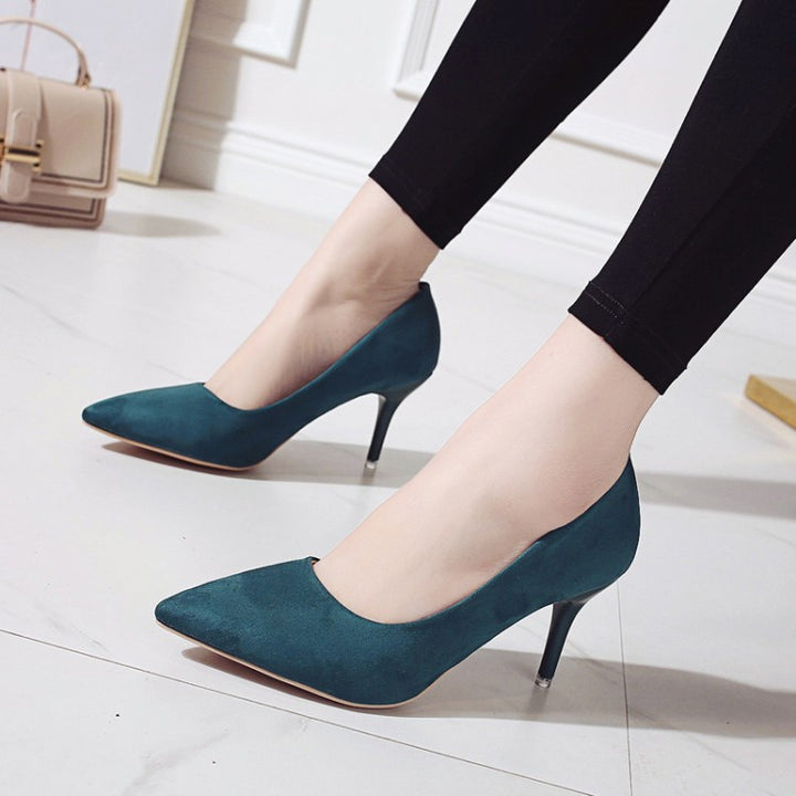 Ladies pointed court pumps with slim stiletto heel and padded comfort insole Mune Fashion
