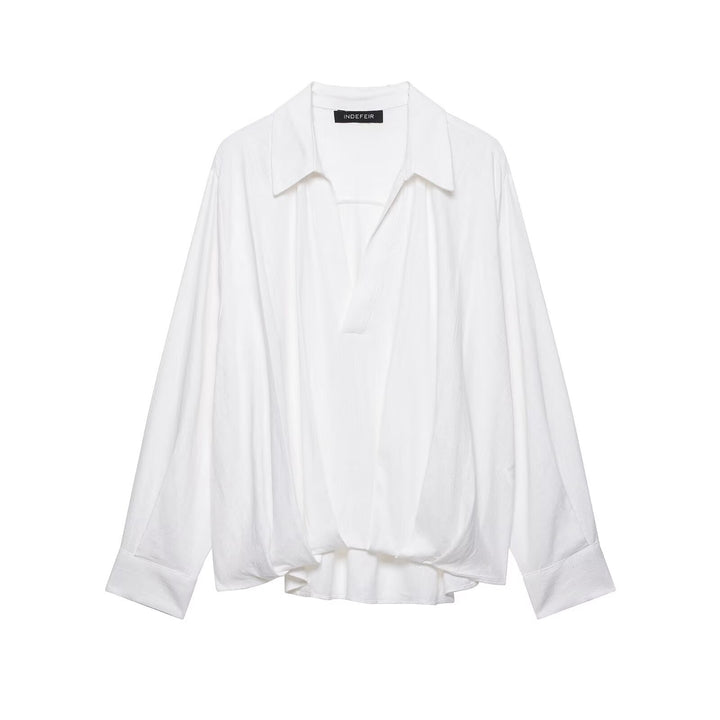 Women Oversize Blouse with loose fit, deep V-neck and elastic hem Mune Fashion