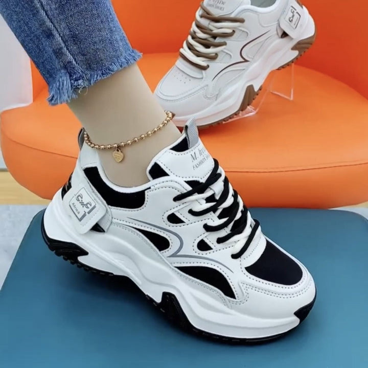 Women's Chunky Sneakers with fashionable design and breathable upper material structure Mune Fashion