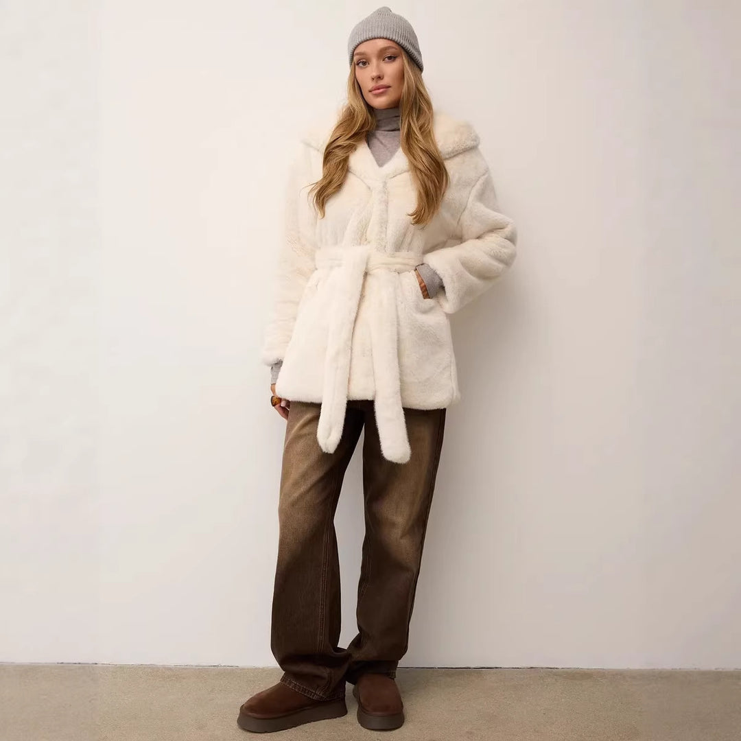 Women's short fitted faux fur coat with hood and tie belt Mune Fashion