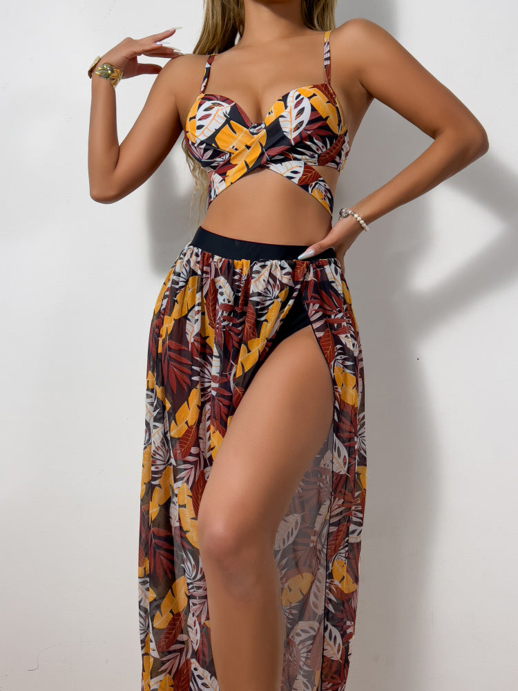 Women's Bikini Set with extravagant Cut-Out and floral Skirt Mune Fashion