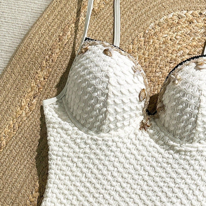 Women's stylish swimwear with intricate textures Mune Fashion