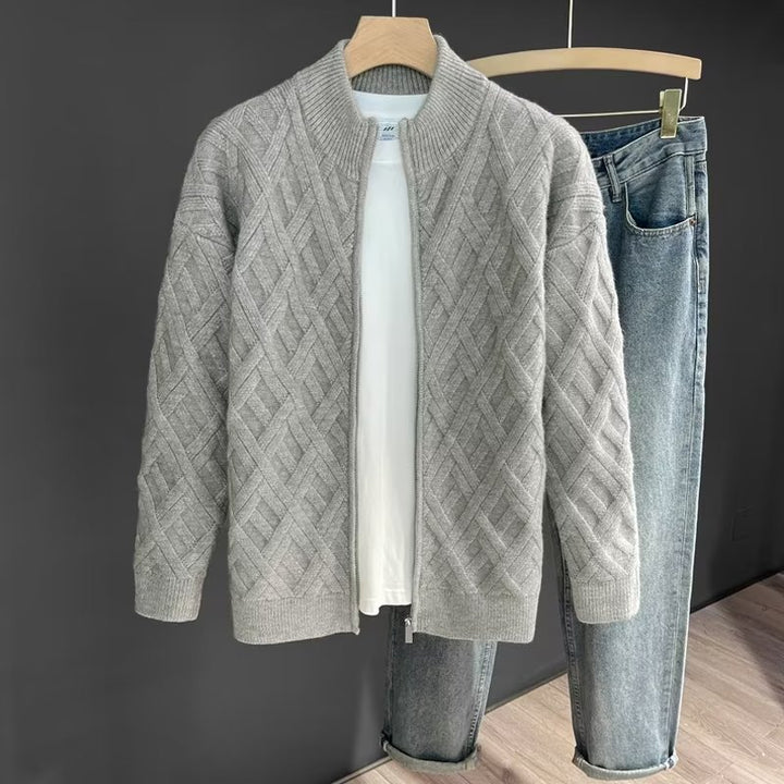 Women's cardigan with elegant cable knit pattern Mune Fashion