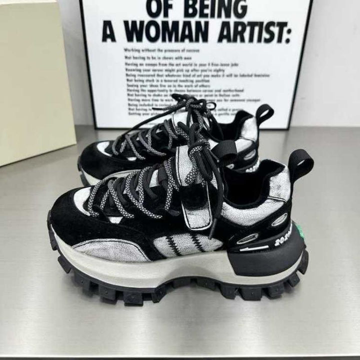Women's sporty sneakers with non-slip profile sole and breathable upper material Mune Fashion