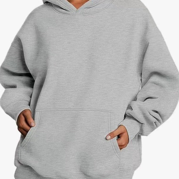 Women extra long oversized hoodie in boxy cut with kangaroo pocket and ribbed hem Mune Fashion