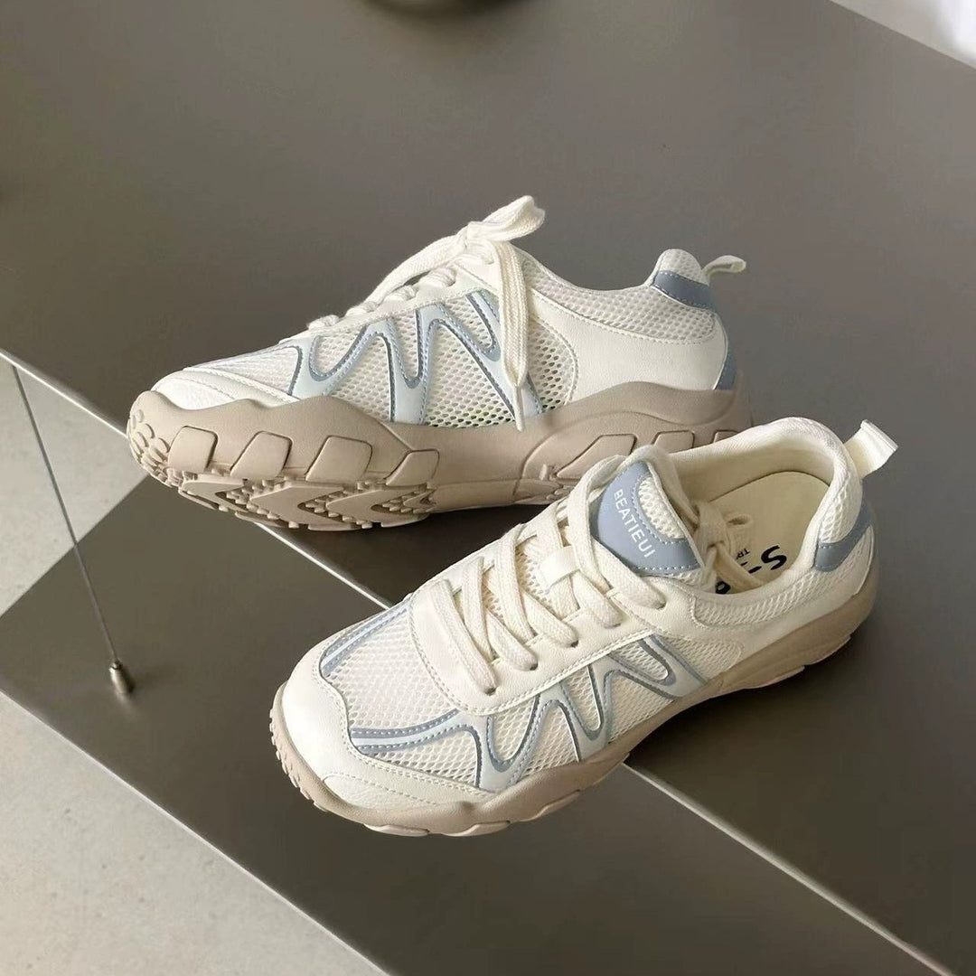 Ladies Sportive Chunky-Sneaker with airy mesh inserts and robust profile sole Mune Fashion