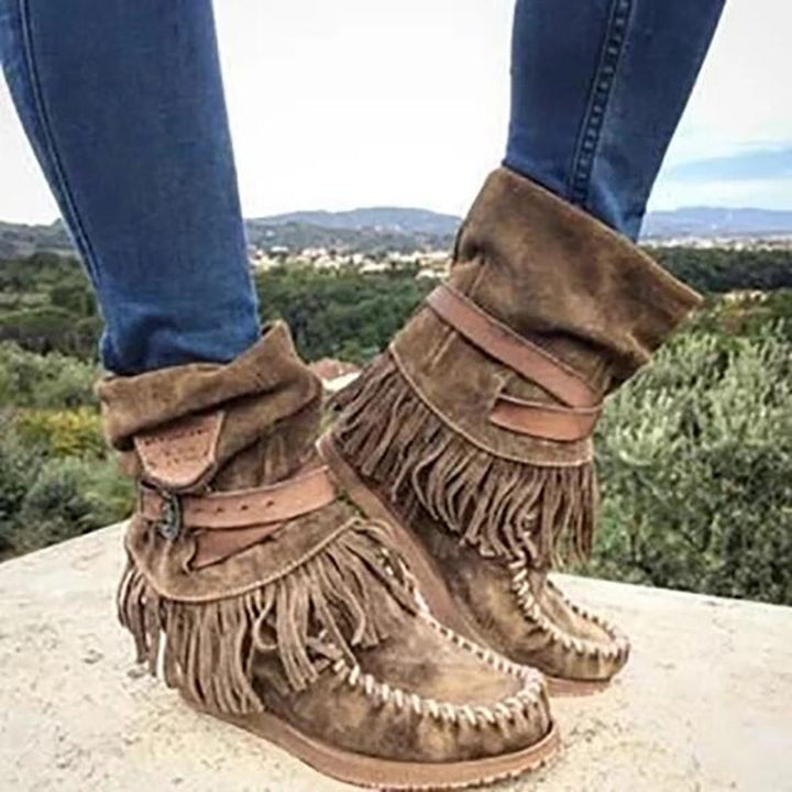 Women's moccasin ankle boots with fringes, decorative buckle and hand-stitched moccasin seam Mune Fashion