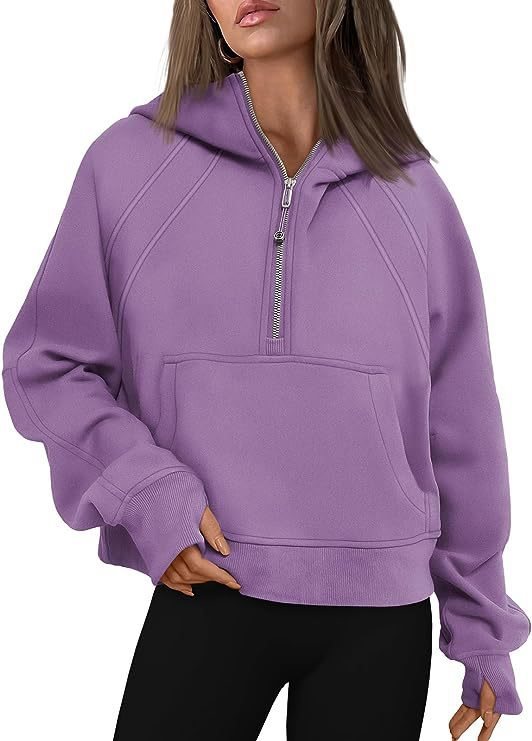 Women's short cut hoodie with half zipper and kangaroo pocket Mune Fashion