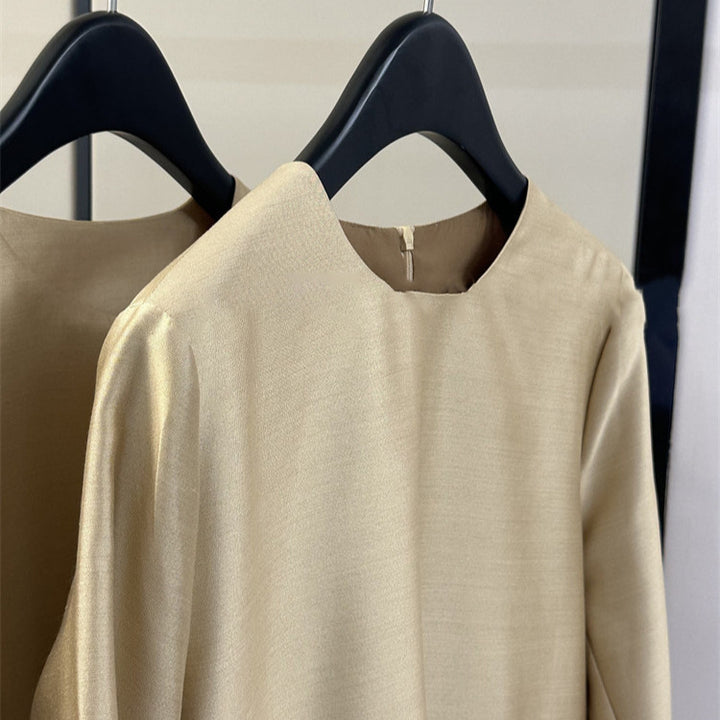 Women's elegant and airy blouse with structure Drune