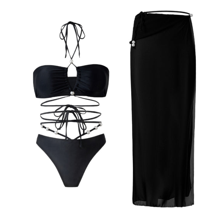 Women's bikini set with sophisticated lines and elegant pearl details Mune Fashion