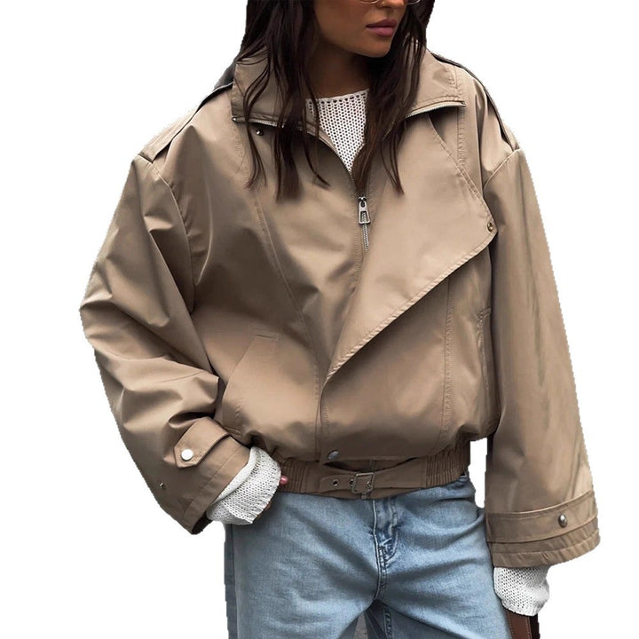 Women's short jacket in oversized look with wide lapels and drawstring waist Mune Fashion