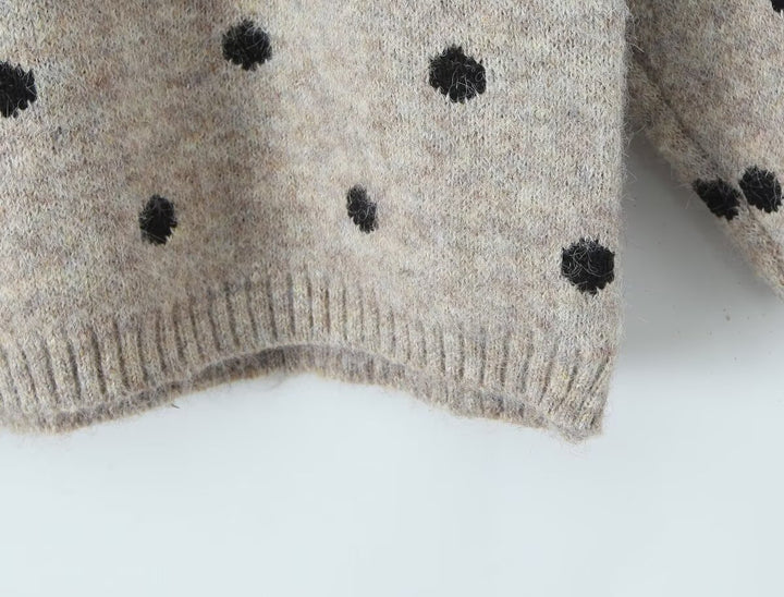 Women's Polka Dot Oversized Knit Sweater with Round Neck