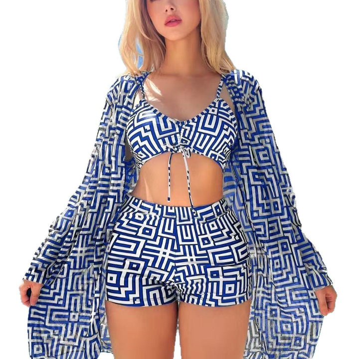 Women's bathing set with fashionable kimono and casual shorts Mune Fashion