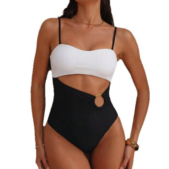 Women's One-Piece Swimsuit with Refined Cut-Out and Elegant Ring Detail Mune Fashion