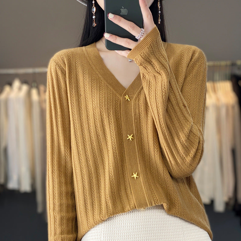 Women Lightweight V-Neck Cardigan with Textured Vertical Stripes and Star Buttons Mune Fashion