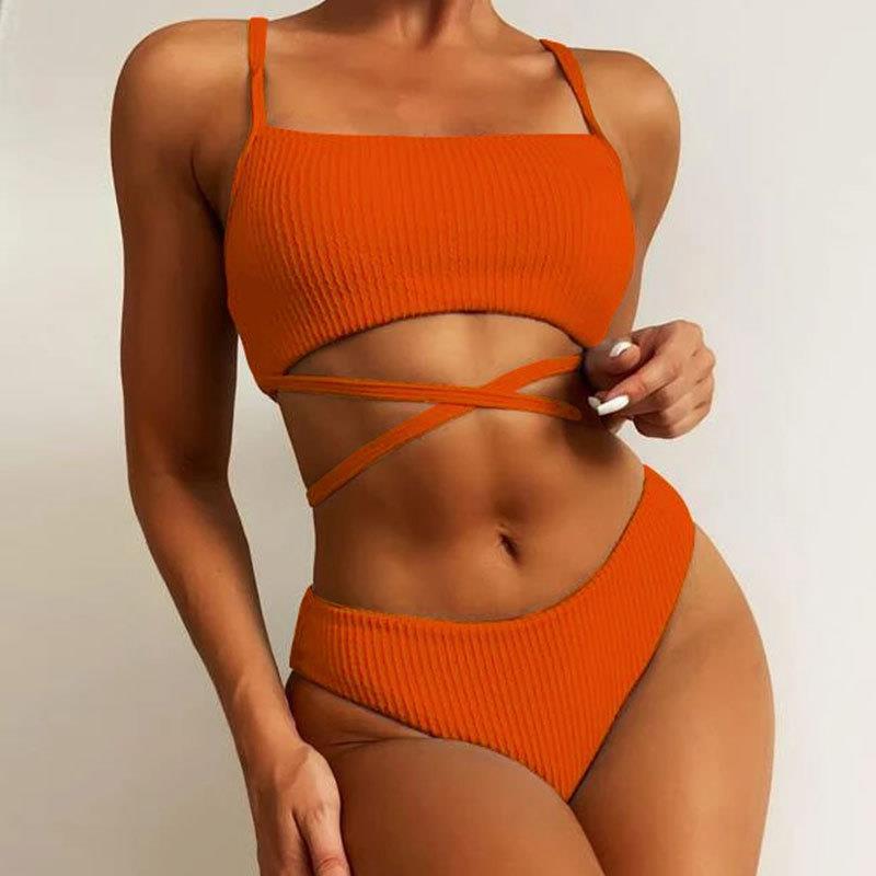 Women's Two-Piece Bikini Set with Elaborate Cut Mune Fashion