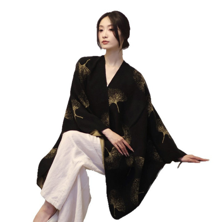 Women's oversized wrap cape made of jacquard knitted wool blend with dandelion pattern Mune Fashion