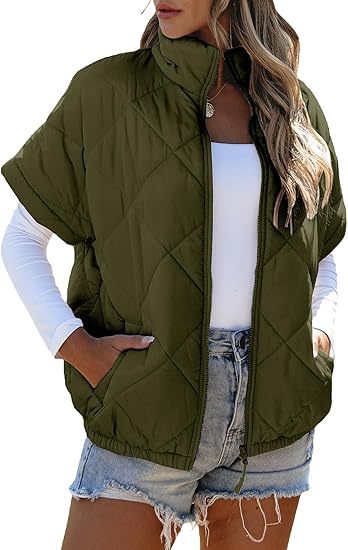 Women's short-sleeve quilted vest with stand-up collar, zipper, and side pockets Mune Fashion