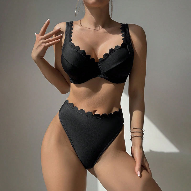 Ladies High-Cut Bikini Set with Decorative Wave Edge Mune Fashion