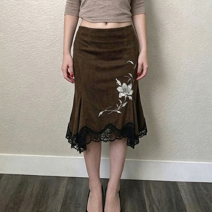 Women's midi skirt made of faux suede with floral embroidery and lace trim Mune Fashion