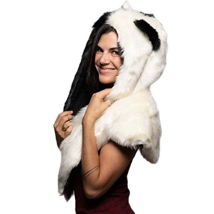 Women’s hooded stole made of faux fur with animal ears and asymmetric cape Mune Fashion
