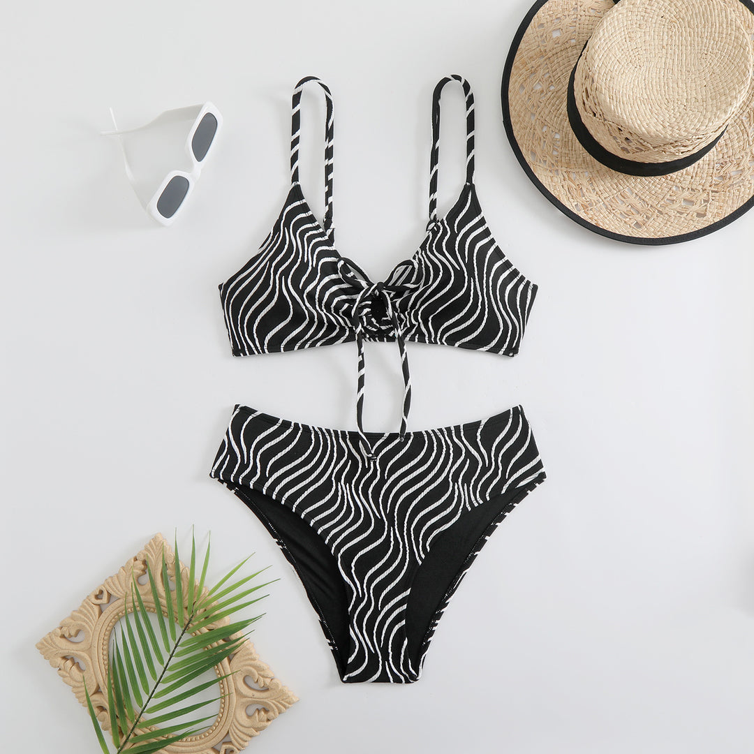 Ladies Two-Piece Bikini with Playful Wave Pattern Mune Fashion