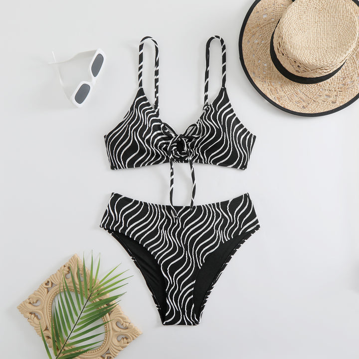 Ladies Two-Piece Bikini with Playful Wave Pattern Mune Fashion