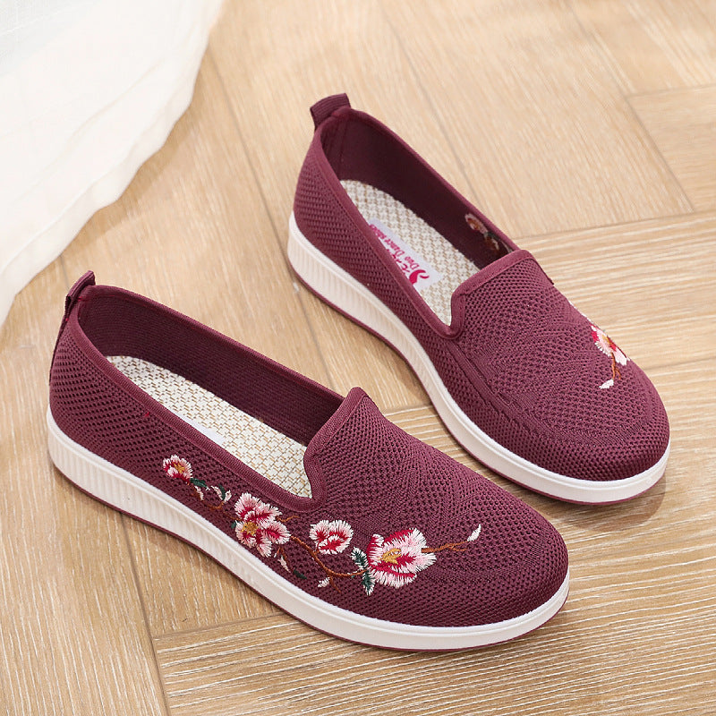 Women's Slip-On Sneaker with Floral Embroidery Mune Fashion