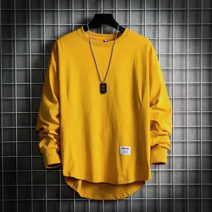 Men's oversized long sleeve sweatshirt with extended back hem and sewn-on label Mune Fashion