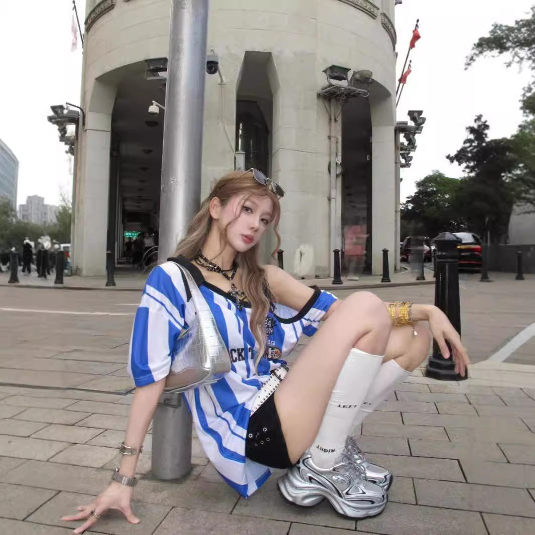 Women's oversized sports shirt with lacing detail and breathable mesh Mune Fashion