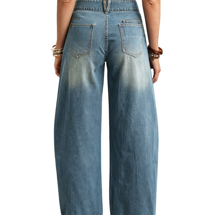 Women Wide High-Cut Jeans with Curved Seam Details and Patch Pockets Mune Fashion
