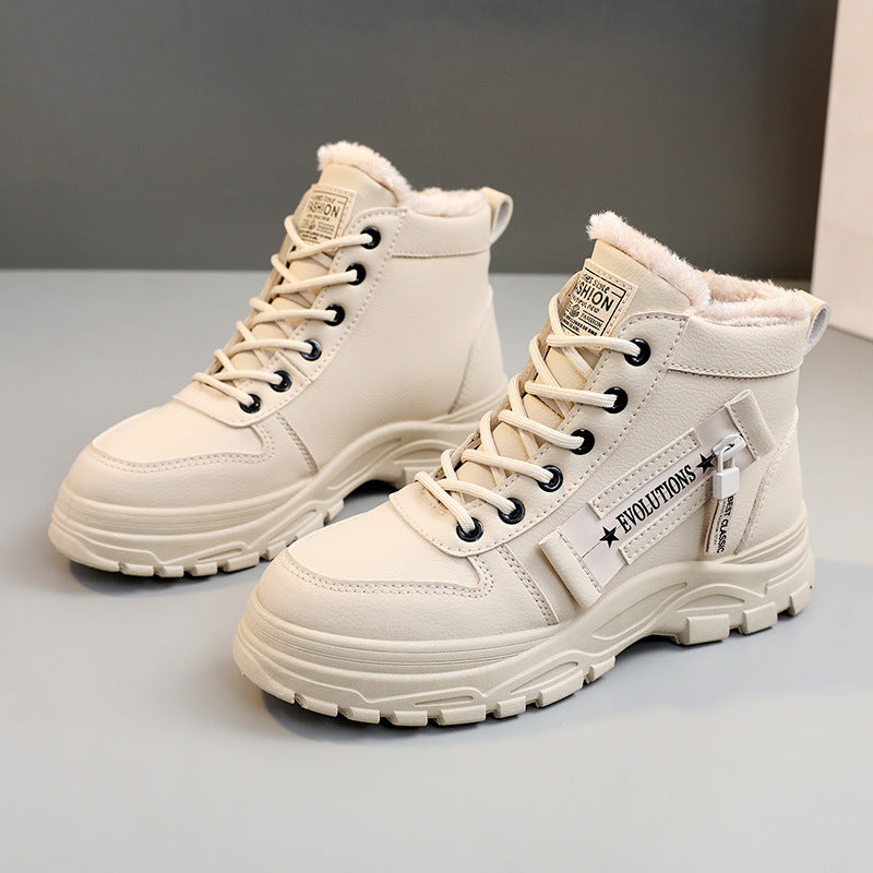 Women's Insulated High-Top Winter Boots with Teddy Lining, Robust Lug Sole and Lacing Mune Fashion