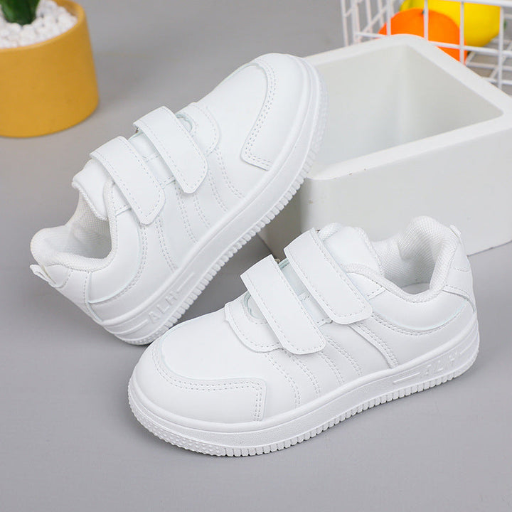 Women’s sneakers with adjustable Velcro closure and ergonomic cushioning Mune Fashion