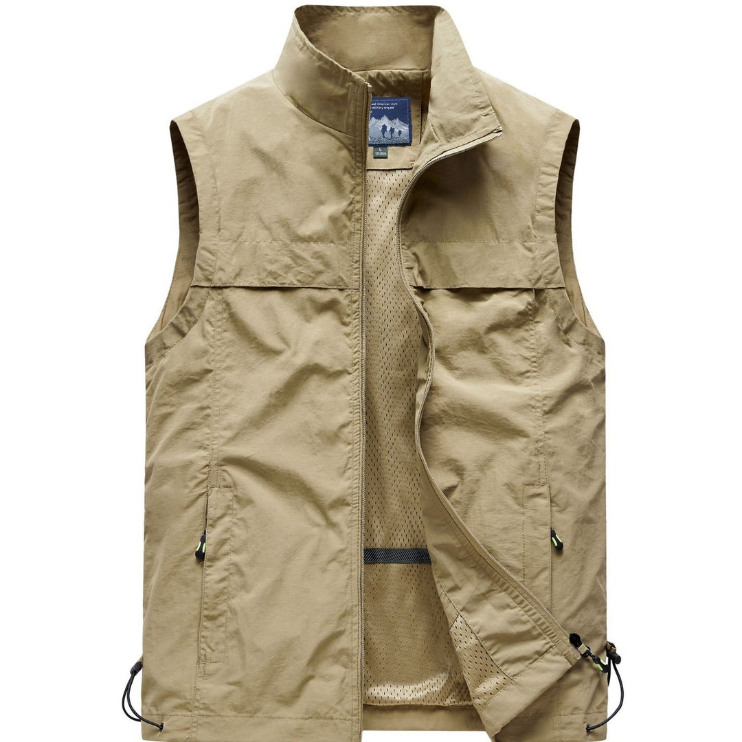 Men's lightweight windproof outdoor vest with zippered pockets and breathable mesh lining Mune Fashion