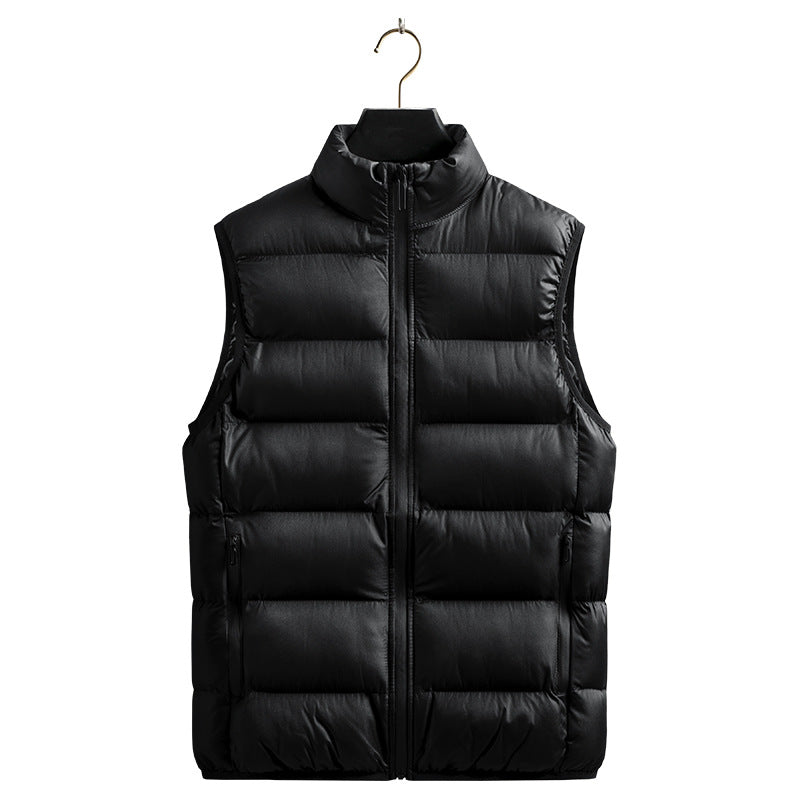 Men's compact insulation vest with horizontal quilting, windproof outer shell and zippered pockets Mune Fashion