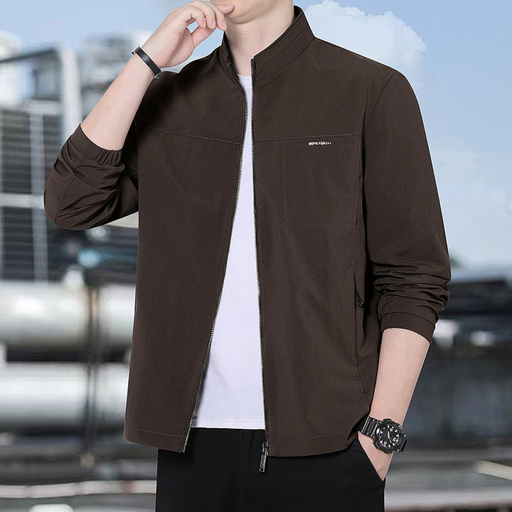 Men's Minimalist Comfort Training Jacket with Stand-Up Collar, Windproof Softshell Material and Concealed Zipper Pockets Mune Fashion