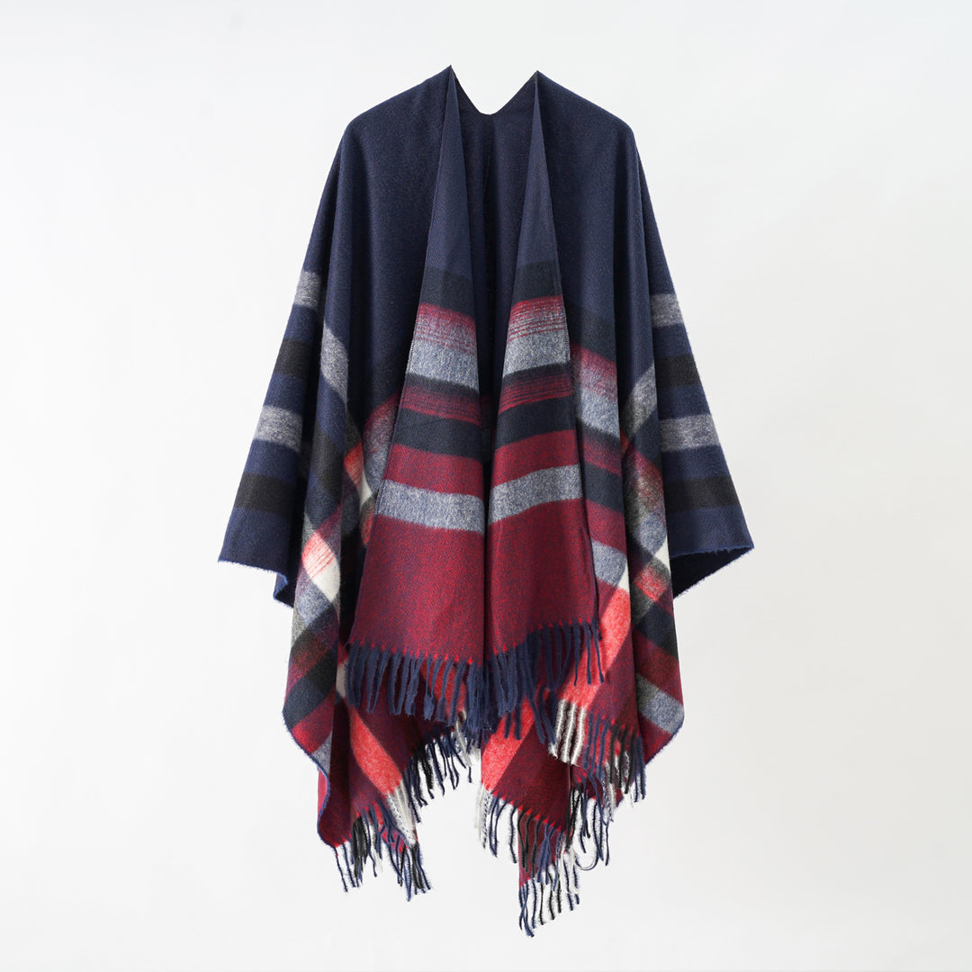Women Chunky Knit Cape-Ruana in Oversize with Gradient Check Pattern and Fringe Hem Mune Fashion