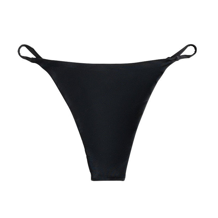 Women’s bikini brief with fine embellishments Mune Fashion