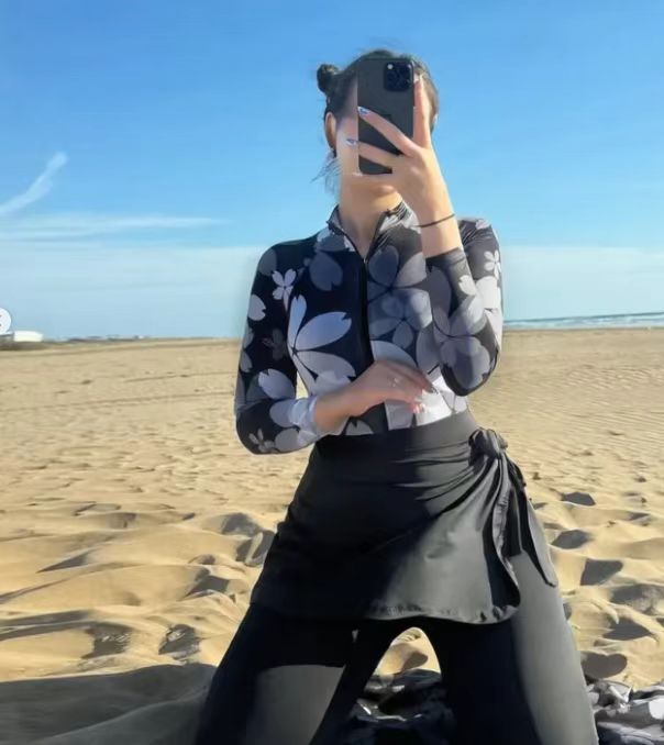 Women's Elegant and Flowing Beach Dress Mune Fashion