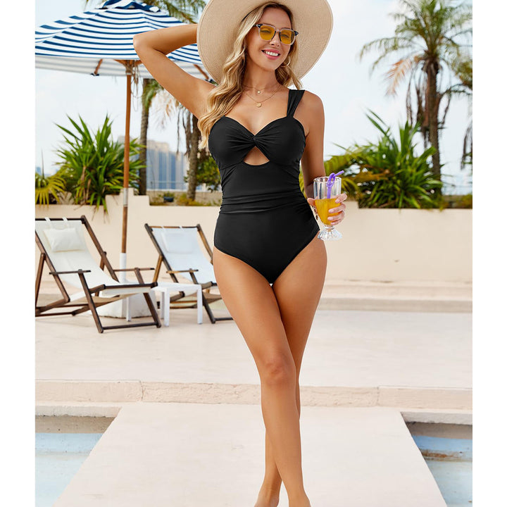 Women's Elegant Swimsuit with Stylish Twist Detail Mune Fashion