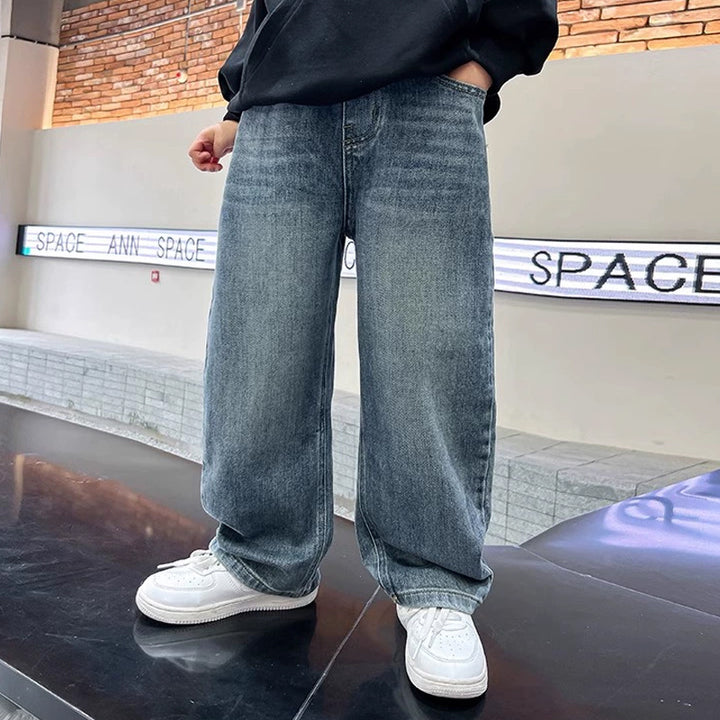 Unisex loose Denim Jeans with wide cut Mune Fashion