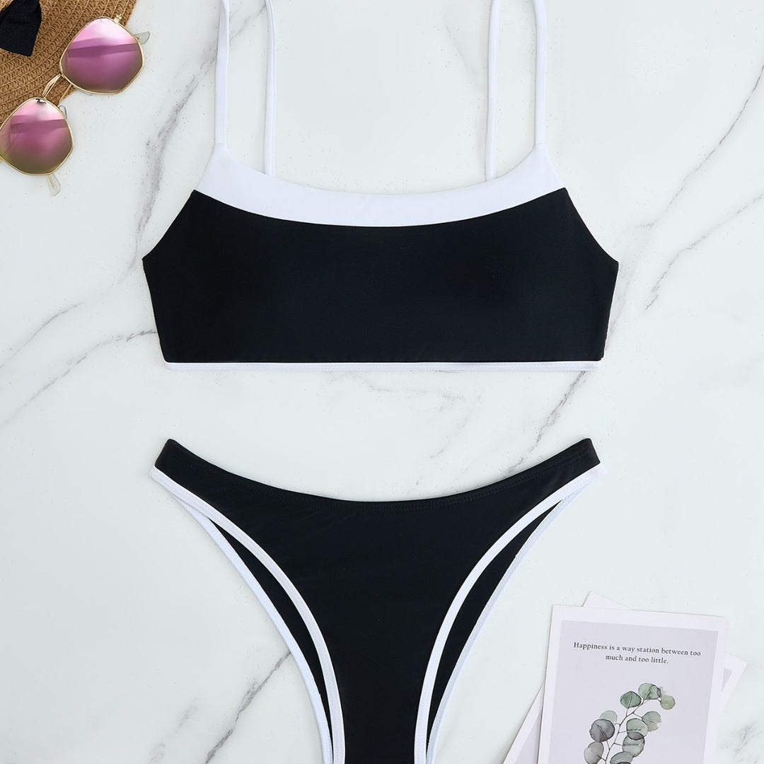 Women’s bikini set with contrasting design and adjustable straps Mune Fashion