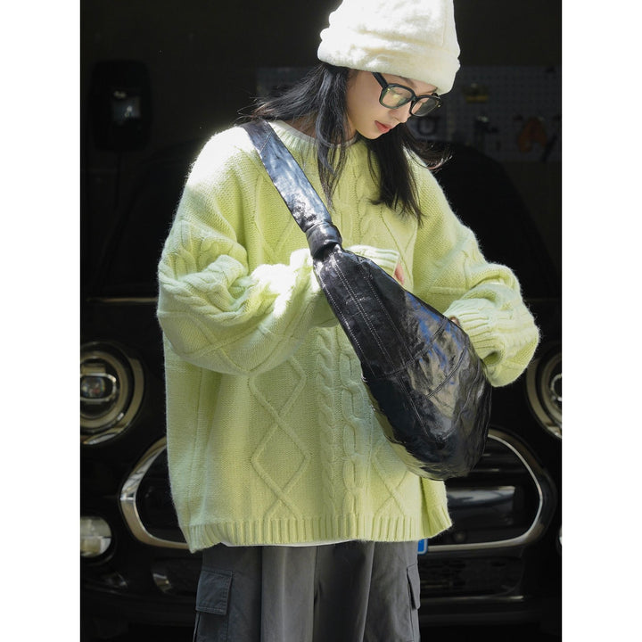 Women's Oversized Chunky Knit Sweater with Distinctive Cable Pattern and Ribbed Cuffs Mune Fashion