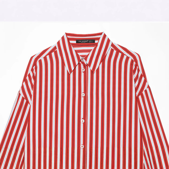 Women's oversized shirt blouse with drop sleeves, Kent collar and continuous button placket Mune Fashion