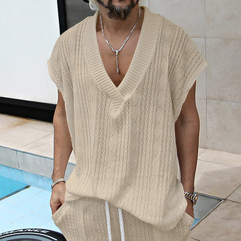 Men's knitted vest with V-neck and cable pattern Mune Fashion