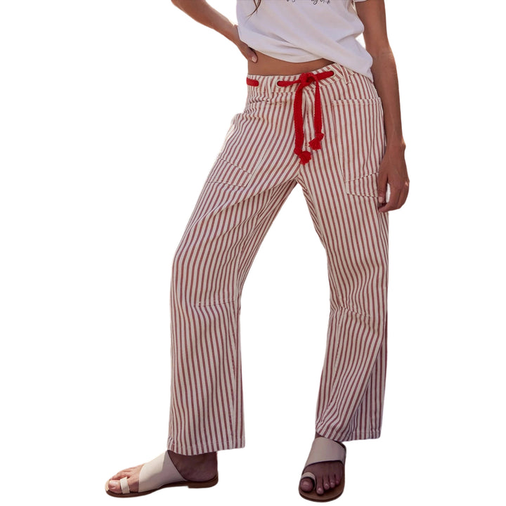 Women casual cargo denim culotte with drawstring waistband and large patch pockets Mune Fashion
