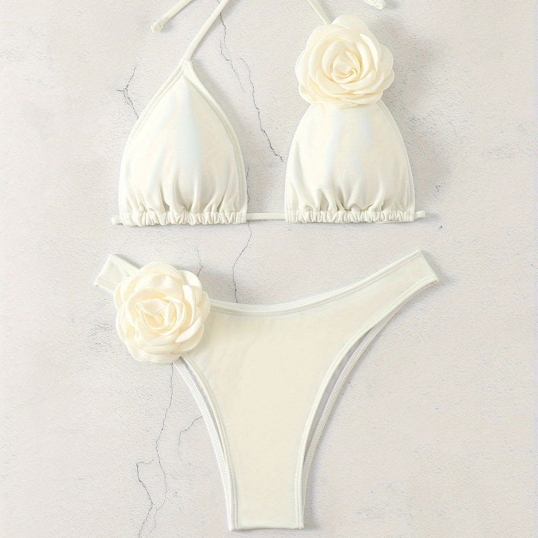 Women Sexy Triangle Bikini with Flower Details Mune Fashion