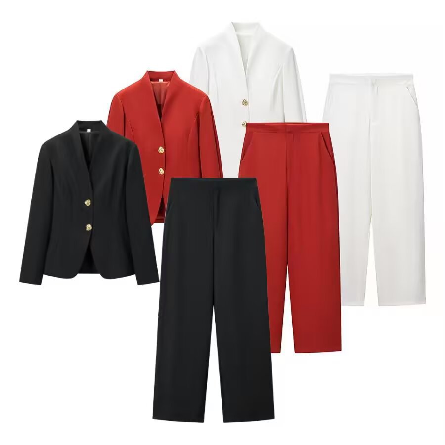 Ladies two-piece tailored blazer and high-waist trousers set with gold button detail Mune Fashion