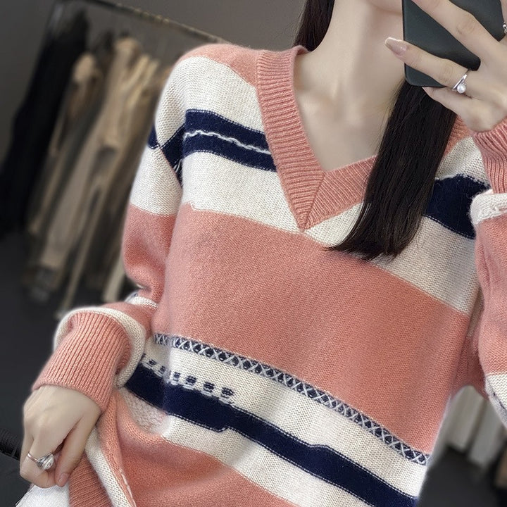 Women's Oversized Knit Sweater with V-Neck and Graphic Stripe Mix Mune Fashion