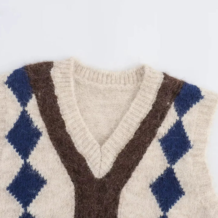 Women's Argyle Knit Vest with V-Neck and Fluffy Mohair Look Mune Fashion